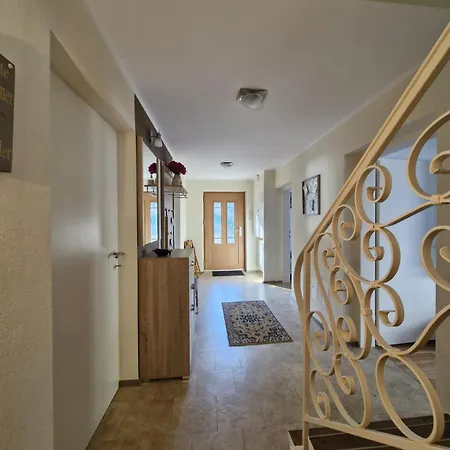 Am Nissberg Apartment *